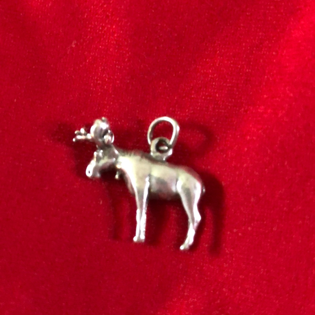 Moose Sterling Silver Charm 2 29$